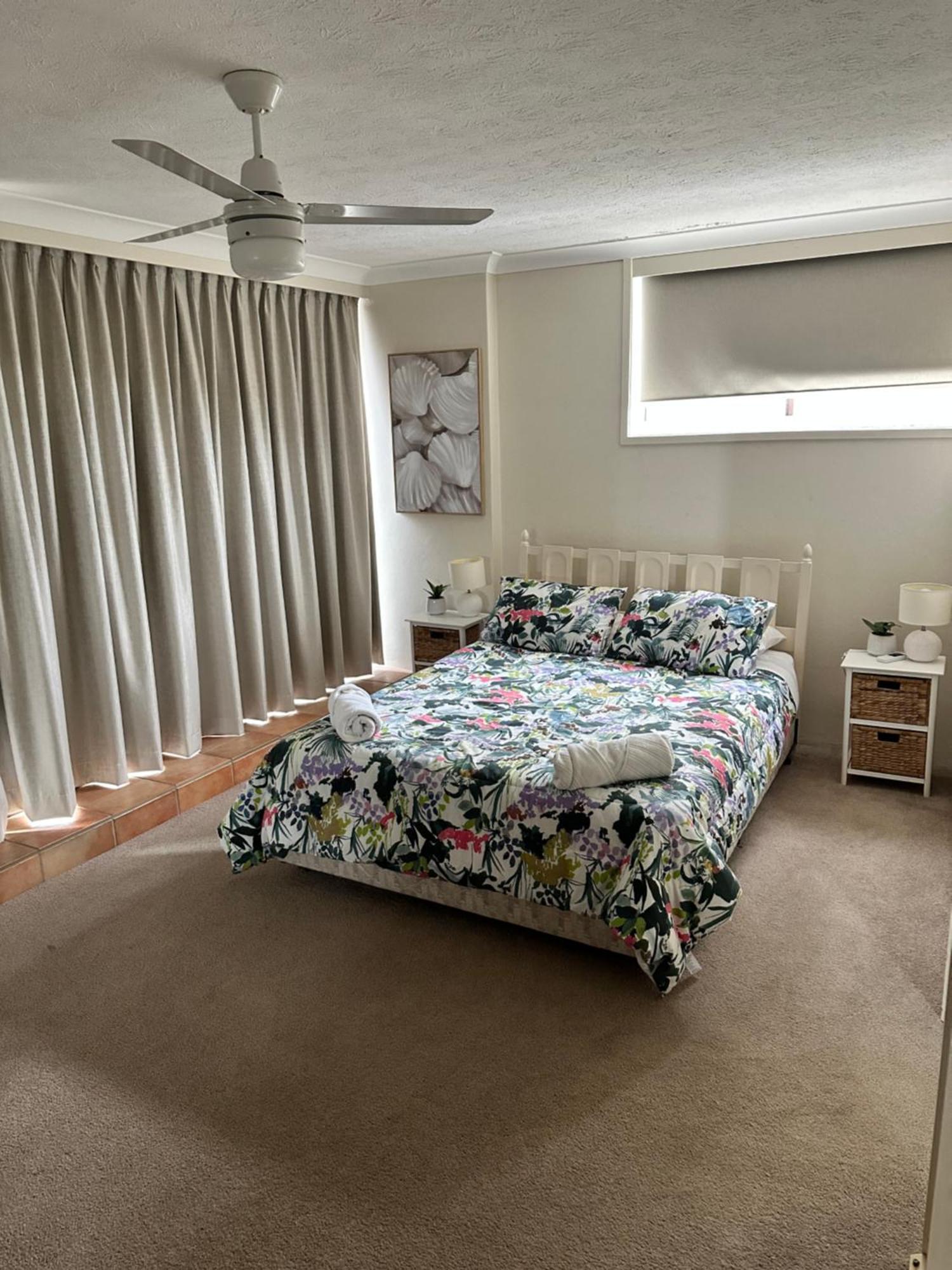 Queensleigh Holiday Apartments Broadbeach Ngoại thất bức ảnh