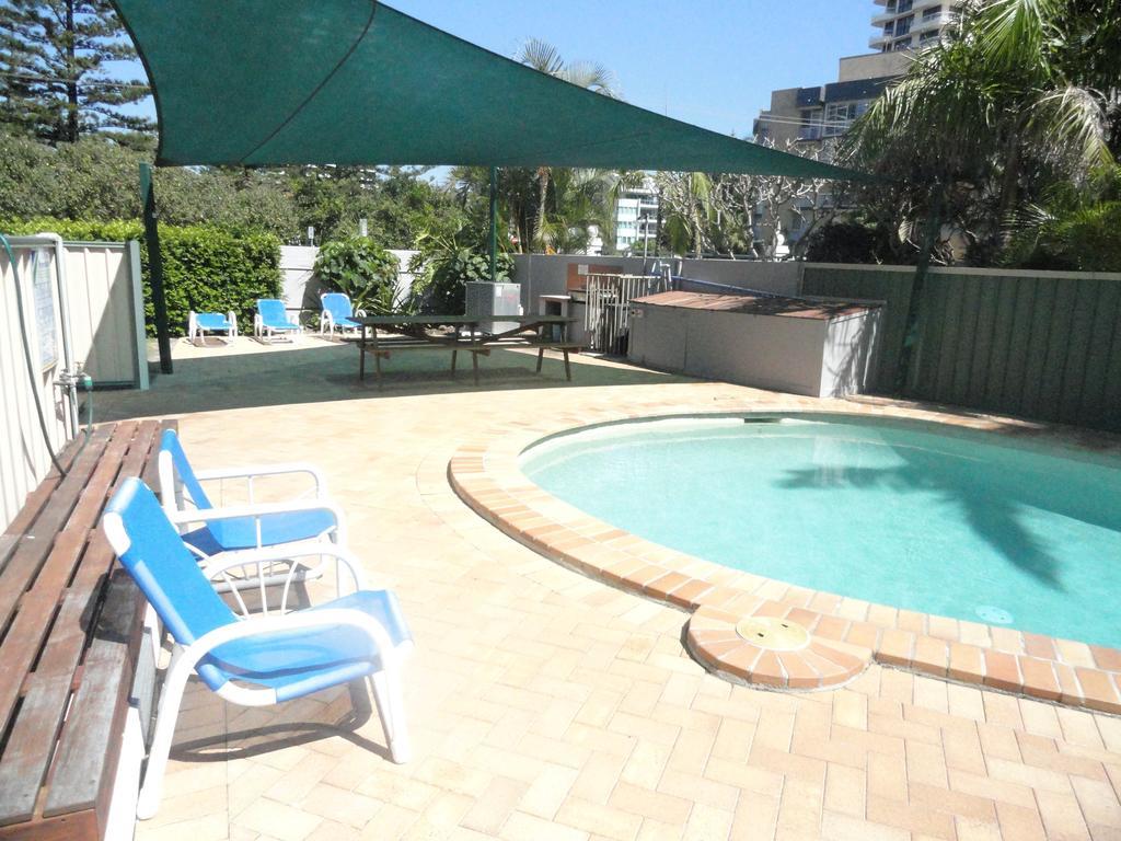 Queensleigh Holiday Apartments Broadbeach Ngoại thất bức ảnh
